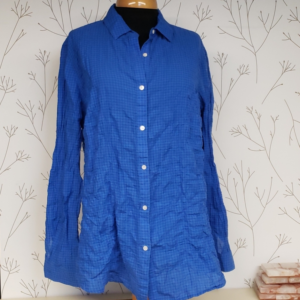 J. McLaughlin Blue Button-Up Textured Blouse